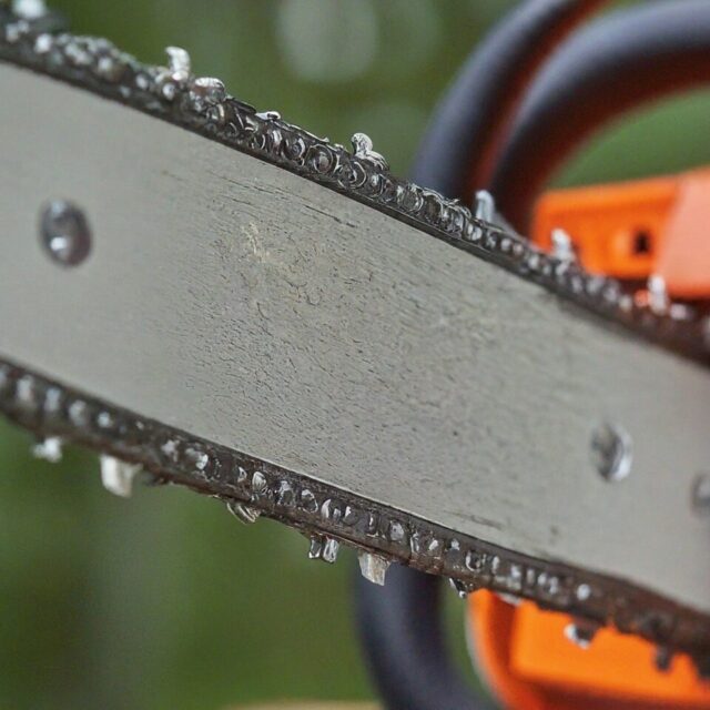 How Long Does A Chainsaw Bar Last How Long Does A Chainsaw Bar Last
